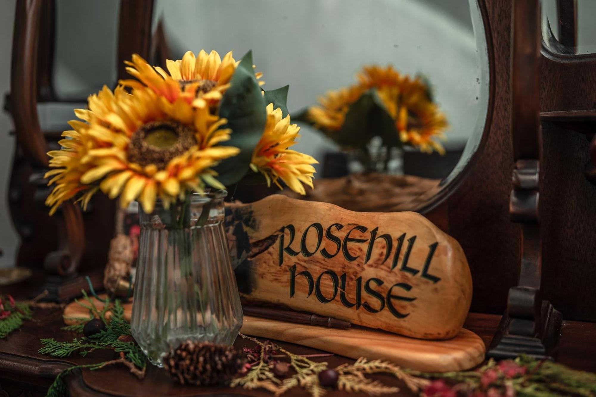 Rosehill House Villa ดังกานนอน ภายนอก รูปภาพ